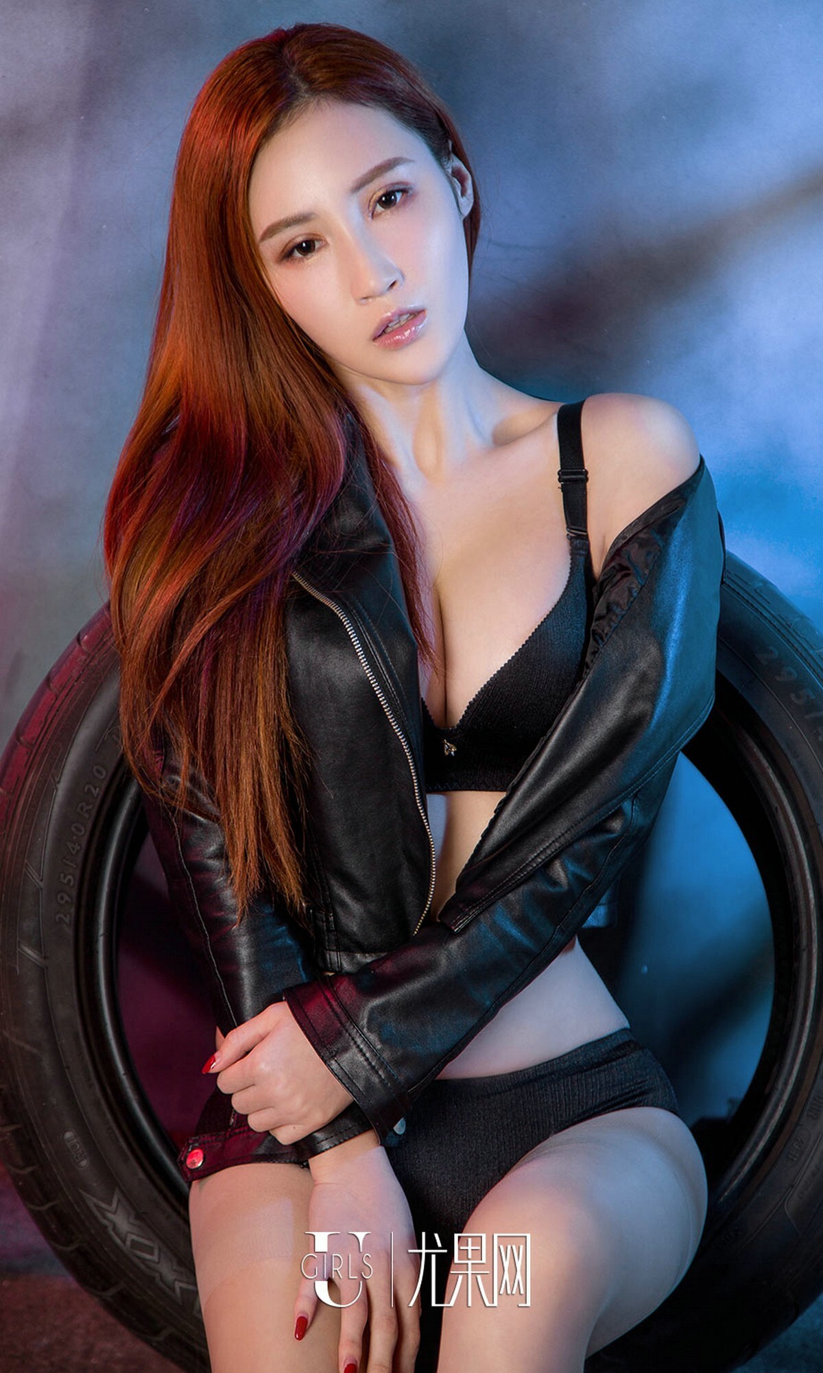 [尤果性感美女爱尤物]2017APPNo.690 智秀